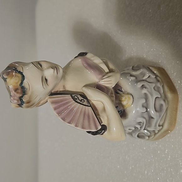 Vintage Goldscheider Victorian lady Porcelain Bust figurine NO. 826 - Picture 2 of 8